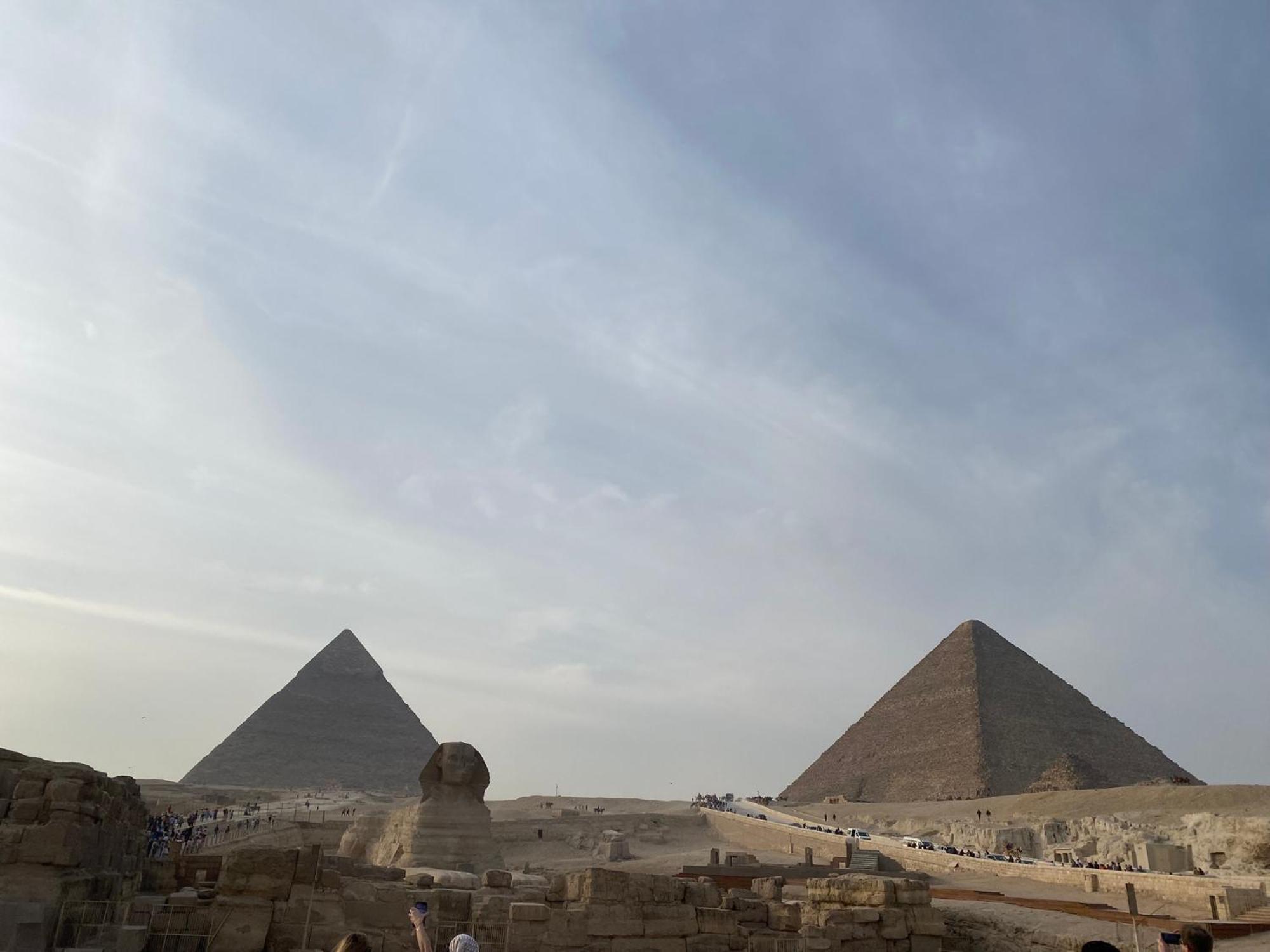Tut Pyramids View Hotel Kafrat al Jabal Bagian luar foto